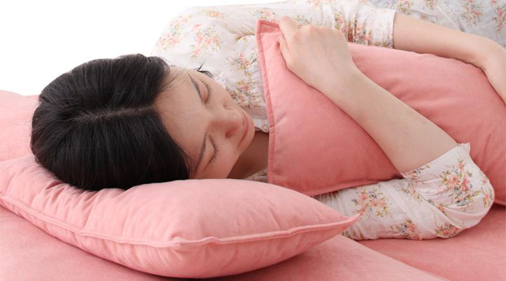肌ざわりの良いスエード生地。