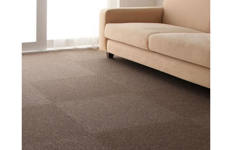 ブラウン